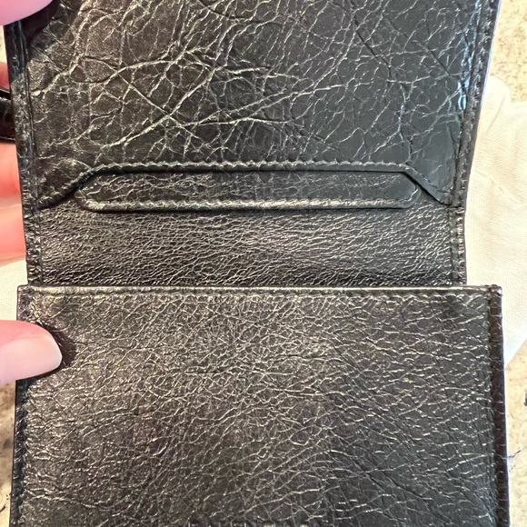 (SOLD) Balenciaga Bifold Card Case - Picture 3 of 12
